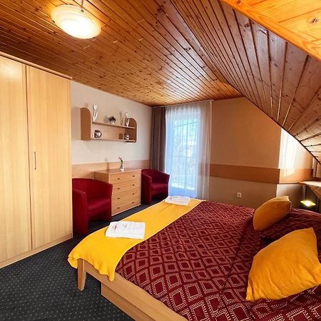 Jurika Liptov Lejlighedshotel Liptovský Mikuláš Eksteriør billede