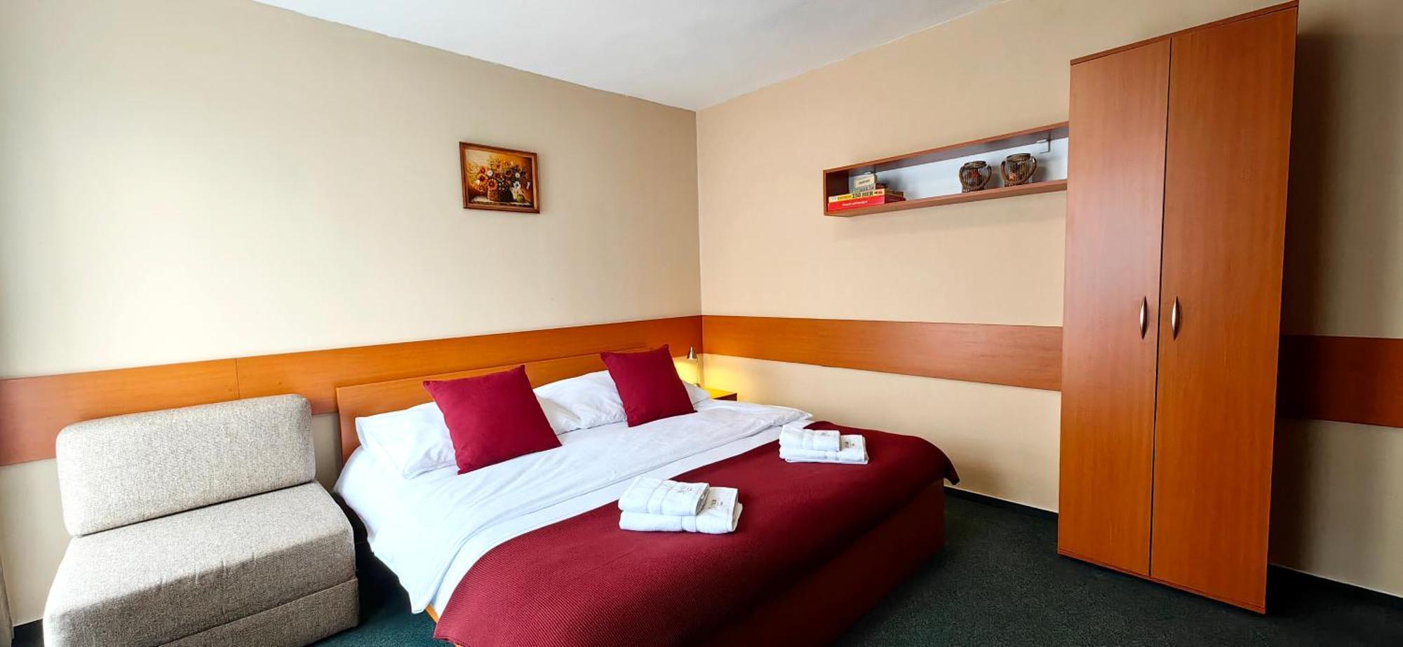 Jurika Liptov Lejlighedshotel Liptovský Mikuláš Eksteriør billede